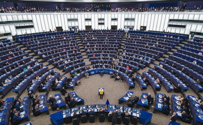 European Parliament: Καταδίκη της Ελλάδας από την Ευρωβουλή - Ανησυχίες για Δημοκρατία και Κράτος Δικαίου [Έγγραφο]