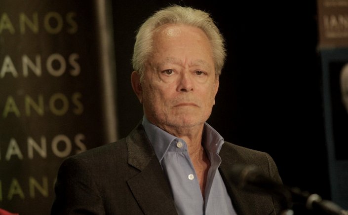 Γ. Λούλης: Η αλαζονεία φθείρει, η απόλυτη αλαζονεία καταστρέφει