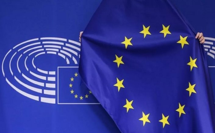 European elections 2024: Πώς μπαίνουν τα κόμματα στην τελική ευθεία προς τις ευρωκάλπες