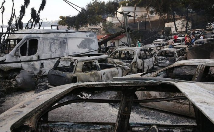 Δίκη για το Μάτι: Μόνο πέντε οι ένοχοι για την τραγωδία - Έντονες αντιδράσεις των συγγενών των θυμάτων