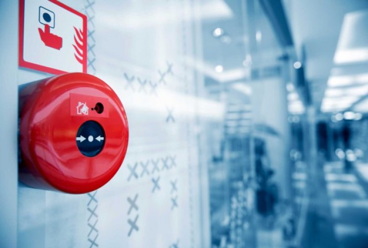 Fire safety regulations: Χαμός στους δήμους για τον Κανονισμό Πυροπροστασίας Ακινήτων
