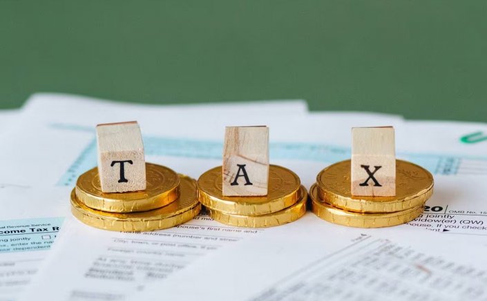 Tax on Business activity: Για ποιους καταργείται & ποιοι θα πληρώσουν έως €1.000  Τέλος Επιτηδεύματος και το 2025