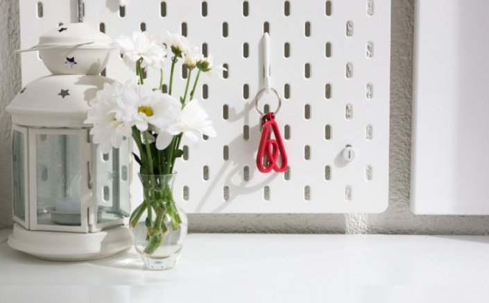 AirbnB Short Term Rentals: Εξετάζεται αύξηση φορολογικών συντελεστών για βραχυχρόνιες μισθώσεις AirBnB & μείωση για μακροχρόνιες - Ποια άλλα μέτρα εξετάζονται