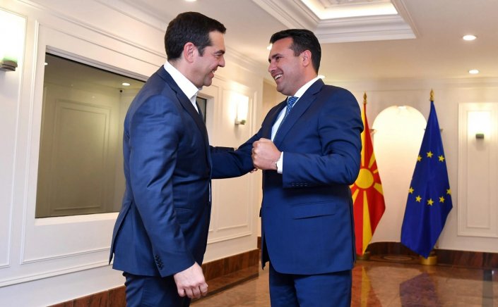 Ex - PM Tsipras: Το εντυπωσιακό come back του Αλέξη - Από την περιφέρεια κυκλώνει το κέντρο