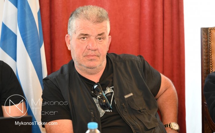 Mykonos: Συστάσεις Γιώργου Κουσαθανά - Μάγκα για την κυκλοφορία βαρέων οχημάτων το τριήμερο εορτασμού του Αγίου Πνεύματος