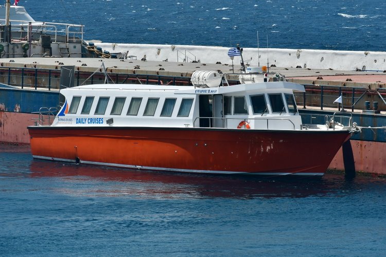 Mykonos: Εσπευσμένη διακομιδή ασθενών, από Μύκονο στη Σύρο