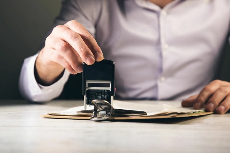 Digital Tax Stamp: Γίνεται ψηφιακό το τέλος χαρτοσήμου - Σε ποιες συναλλαγές θα επιβάλλεται