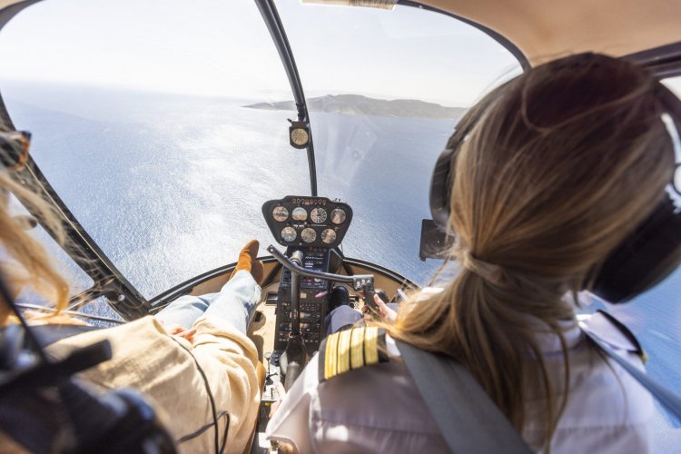Heli flights: Στα 410 ευρώ η ιπτάμενη «κούρσα» για Αθήνα – Μύκονο