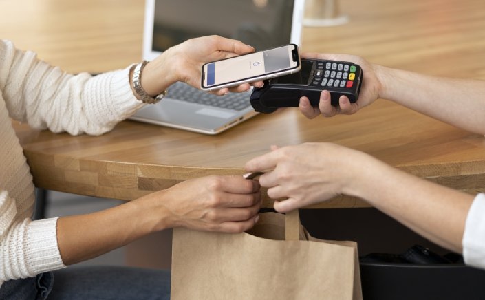 Cash payment: Τέλος τα μετρητά στις συναλλαγές!!