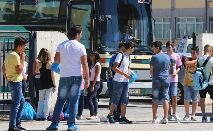 School Excursions - Πρόεδρος ΟΛΜΕ: «Τέλος οι σχολικές εκδρομές, μέχρι να νομοθετηθεί η προστασία μας»