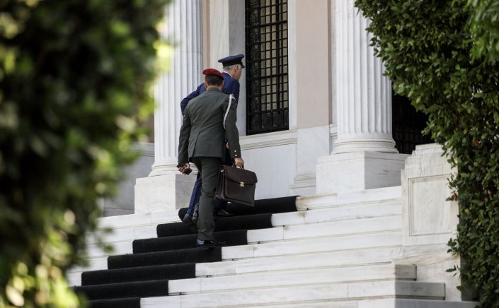 KYSEA meeting: Οι ανησυχίες της Ελλάδας μπροστά στην κλιμάκωση της κρίσης στην Μέση Ανατολή