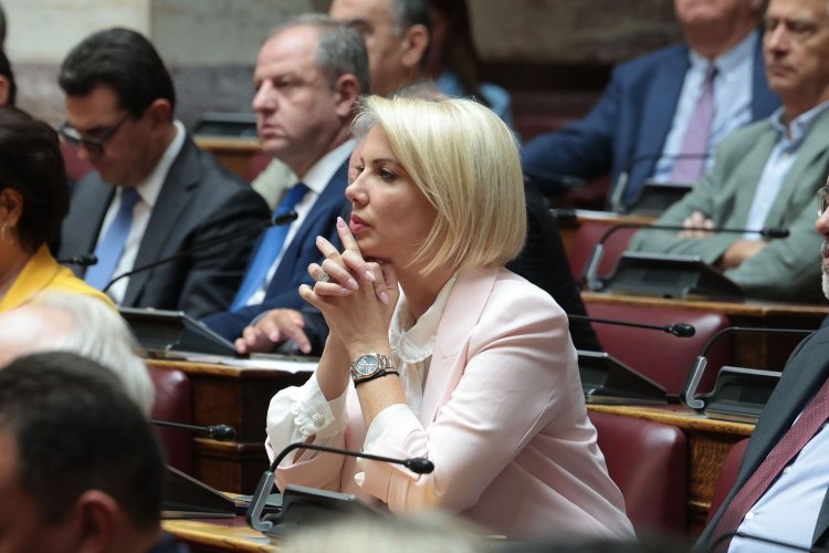 MP Katerina Monogiou: Αναφορά στη Βουλή της Κατερίνας Μονογυιού, για τη διατήρηση της ακτοπλοϊκής σύνδεσης της Κύθνου με τον Πειραιά και το Λαύριο τους χειμερινούς μήνες