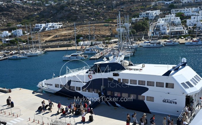 Cost of Ferry tickets: Αυξήσεις στα ταχύπλοα, αυξομειώσεις στα συμβατικά!!