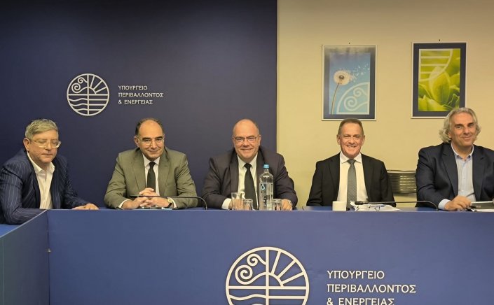 Xρήστος Bερώνης: Αδειαπραγμάτευτο το καθεστώς λειτουργίας της ΔΕΥΑ Μυκόνου