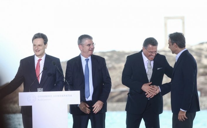 Island Decarbonisation Fund: Επενδύσεις 5 δισ. ευρώ σε διασυνδέσεις, ΑΠΕ, ύδρευση και μείωση των λογαριασμών ρεύματος