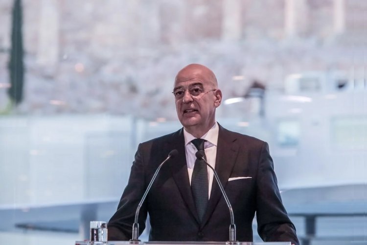 Greek presidential election: Μετά τον Καραμανλή αρνείται και ο Δένδιας την Προεδρία