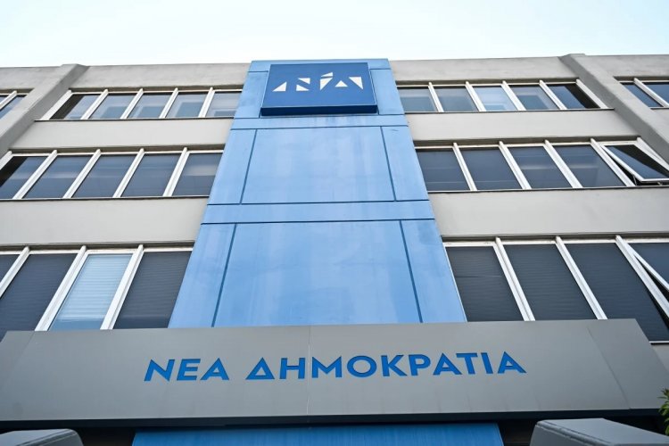 Political Development: Ηχηρή αποχώρηση από τη ΝΔ με σφοδρά πυρά κατά Μητσοτάκη και υποστήριξη σε Σαμαρά