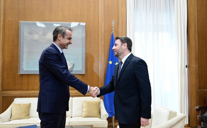 Mitsotakis-Androulakis meeting: Πάνω από μια ώρα η συνάντηση Μητσοτάκη-Ανδρουλάκη - Συμφώνησαν να υπάρχει δίαυλος επικοινωνίας