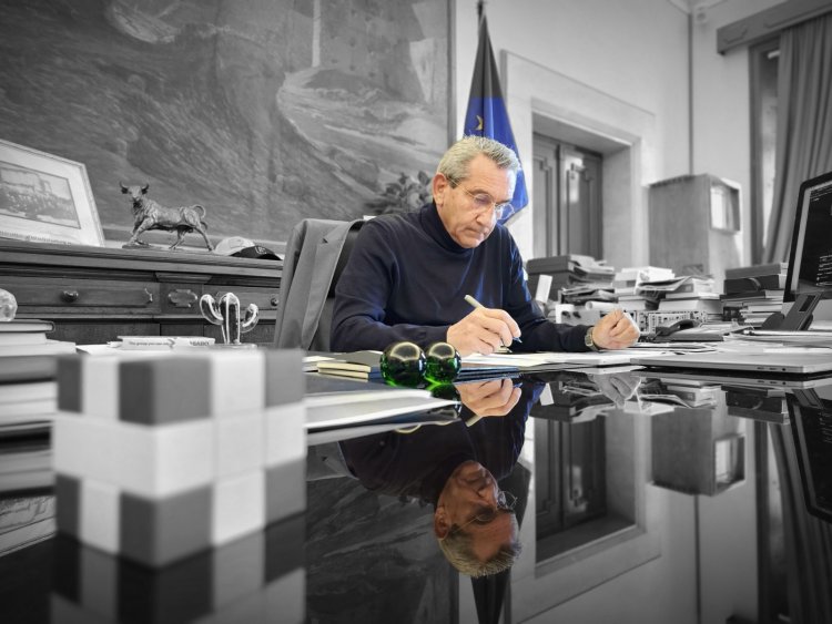 Giorgos Hatzimarkos: Αναστολή λειτουργίας σχολικών μονάδων όλων των βαθμίδων και παιδικών σταθμών, για αύριο Δευτέρα, στα νησιά Κυκλάδων και Δωδεκανήσου [Εγγραφο]