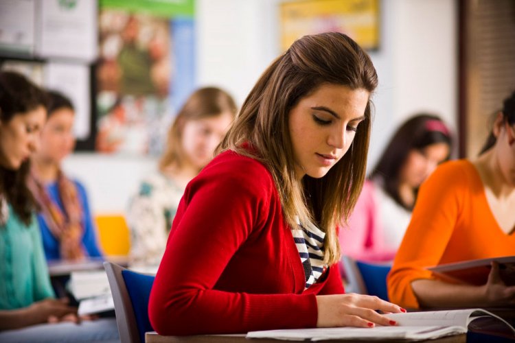 International Baccalaureate: Τι είναι το IB που θα μπει από τον Σεπτέμβριο του 2026 και στα Δημόσια σχολεία!! Οι 6 κύκλοι, οι προϋποθέσεις, τα μαθήματα και ο τρόπος βαθμολόγησης!!