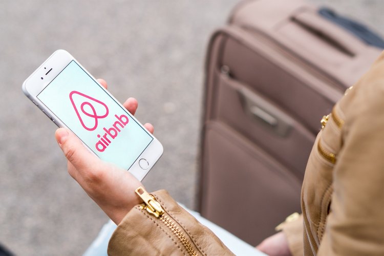 AirbnB Short Term Rentals: Πυρ ομαδόν από τους ιδιοκτήτες Airbnb, στο Νομοσχέδιο του Υπ. Τουρισμού