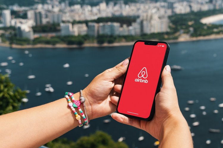AirbnB Short Term Rentals: Πώς τα Airbnb μάζεψαν όλο το χρήμα από 8,1 εκατ. ταξιδιώτες