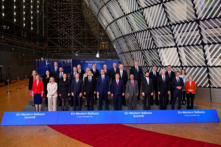 EU-Western Balkans Summit: Διακήρυξη των Βρυξελλών για τα Δυτικά Βαλκάνια – Πιο σημαντική από ποτέ λόγω των γεωπολιτικών αλλαγών η συνεργασία με την ΕΕ [Εγγραφο]