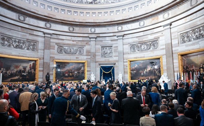 Live updates: Inauguration of Donald Trump and JD Vance - Η ορκωμοσία του Ντόναλντ Τραμπ: Γεμίζει το Καπιτώλιο!! Λεπτό προς λεπτό όλες οι εξελίξεις!!