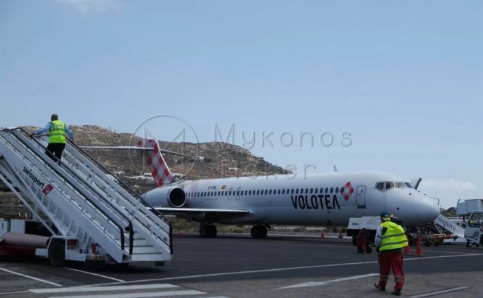 Greek Tourism: Διευρύνεται τελικά Διευρύνεται τελικά η τουριστική σεζόν; Τι δείχνει η εξέλιξη των πτήσεων charter στην Ελλάδα