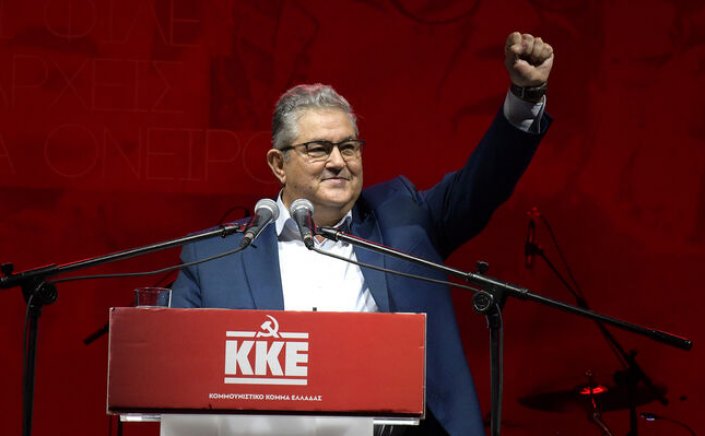 KKE Leader Koutsoubas: Το πολιτικό τραγούδι είναι άτρωτη δύναμη
