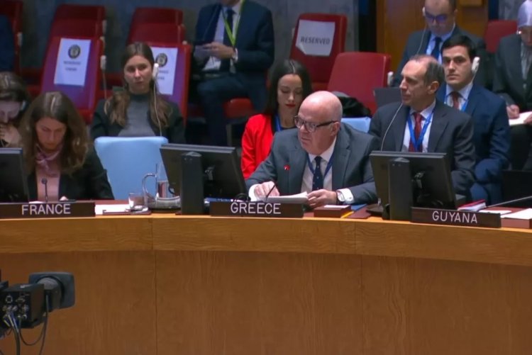 UN Security Council: Το Συμβούλιο Ασφαλείας του ΟΗΕ υιοθέτησε απόφαση που καταρτίστηκε από Ελλάδα και ΗΠΑ για την ασφάλεια στην Ερυθρά Θάλασσα