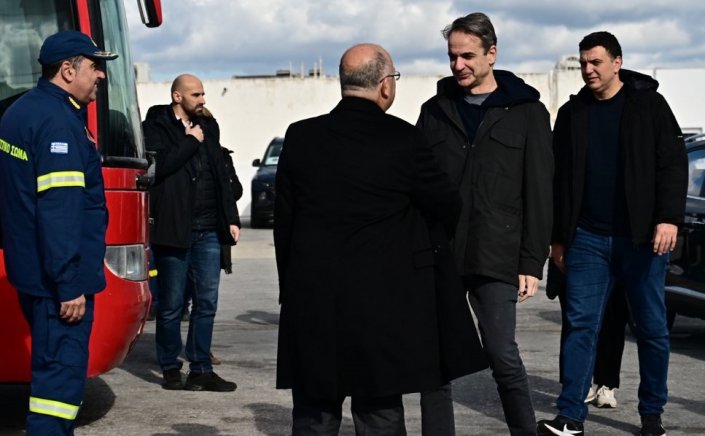 PM Mitsotakis in Santorini: Στη Σαντορίνη έφτασε ο πρωθυπουργός Κ. Μητσοτάκης