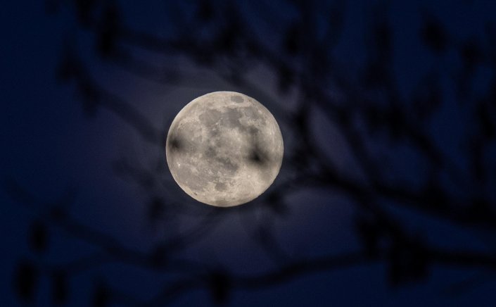 The Snow Moon: «Φεγγάρι του Χιονιού» 2025, απόψε η πολύ... μακρινή πανσέληνος του Φεβρουαρίου!! Ποια άλλα ονόματα έχουν δοθεί & γιατί ονομάστηκε έτσι!!