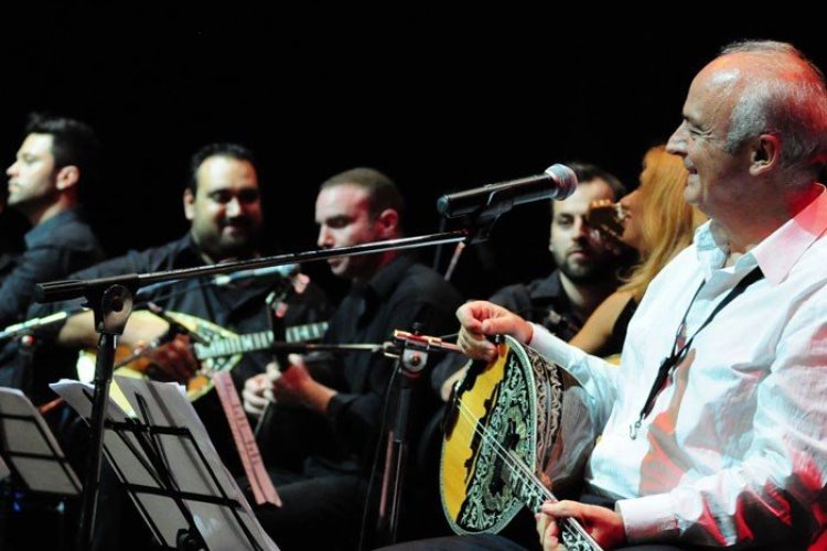 Folk Harmony Seminar: Μουσικά σεμινάρια και συναυλία με τον κορυφαίο συνθέτη και δεξιοτέχνη Θανάση Πολυκανδριώτη στο Γρυπάρειο [Video]