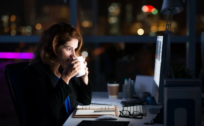 Workaholism: Εργασιομανία!! Βλάπτει το άτομο, αλλά και την επιχείρηση!!