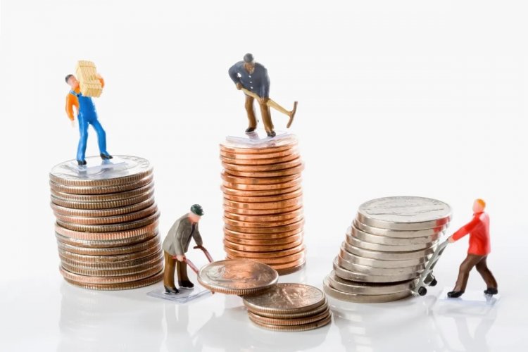 Working on Sundays or Public Holidays? Αλλάζει η νομοθεσία για εργασία Κυριακές & Αργίες από 15 Μαρτίου 2025