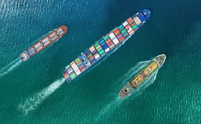 Trump tariffs: «Φουρτούνα» στην ναυτιλία λόγω  δασμών Trump – Μακροπρόθεσμες οι επιπτώσεις