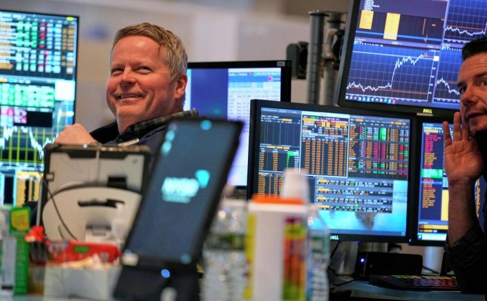 AP News: Roller coaster οι αγορές!! +9,5% ο S&P 500 - Η καλύτερη επίδοσή του από τον Β' Παγκόσμιο Πόλεμο!!