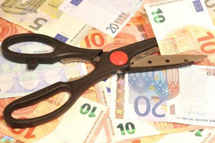 Tax Fraud: Στα σκαριά έκπτωση φόρου για ενοικιαστές πρώτης κατοικίας!! Ρύθμιση για την έκπτωση ενοικίου από το φορολογητέο εισόδημα ή τον τελικό φόρο!!