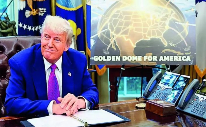 Trump says 'Golden Dome' free for Canada: Δωρεάν η ένταξη του Καναδά στον «Χρυσό Θόλο» αν γίνει η 51η πολιτεία των ΗΠΑ