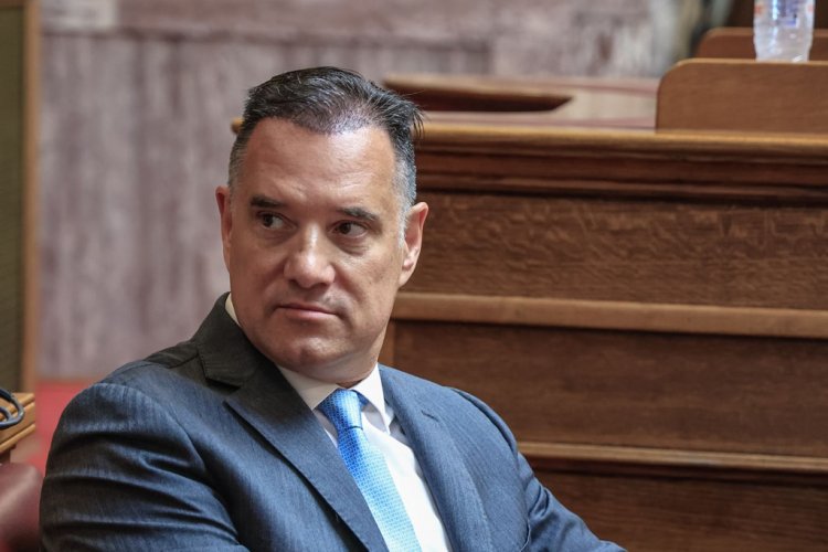 Gov & Political Affairs: Αντίθετος ο Άδωνις με την παραπομπή Καραμανλή