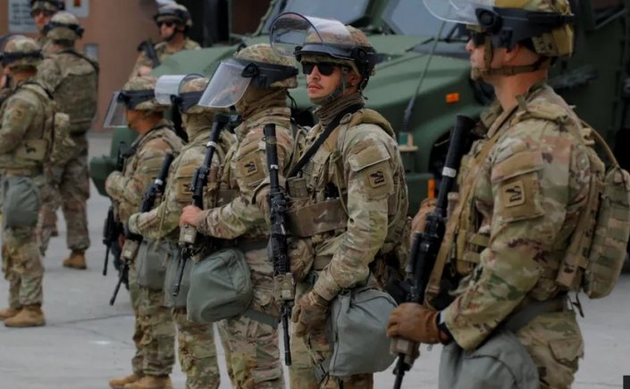 Trump's quick intervention in LA: Η γρήξγορη επέμβαση του Τραμπ στο Λος Άντζελες ενθουσιάζει τους υποστηρικτές του, αλλά πυροδοτεί τη «βόμβα» στις ΗΠΑ [BBC]