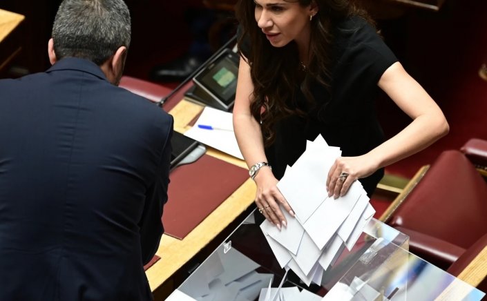 Preliminary investigation: Προανακριτική για Κ. Καραμανλή!! 154 αλλά ποιοι 154; Ψάχνουν τις «γαλάζιες» απώλειες στη ψηφοφορία - Τα επόμενα βήματα!!