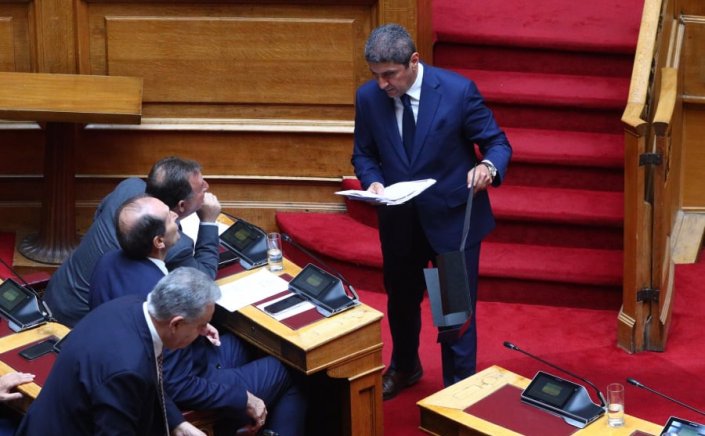 Government & Political Affairs: Επιστολική ψήφος για Προανακριτική; Πρόκειται για θεσμικό πραξικόπημα