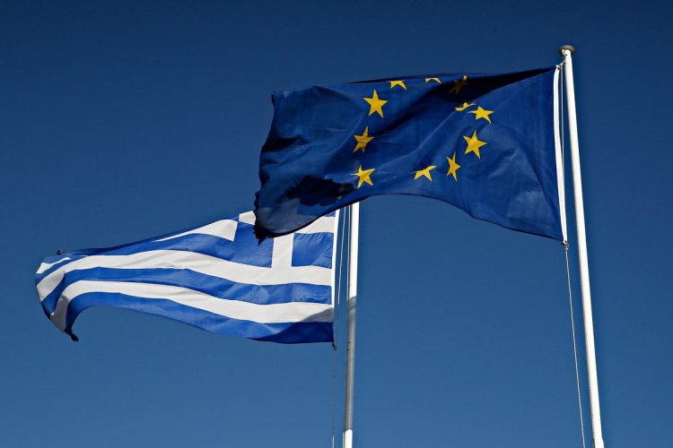 EU Financing Cyclades: Αυξάνεται η στήριξη της Κομισιόν, στα νησιά κατά 1,5 δισ. ευρώ!! Ευρωπαϊκή ενίσχυση των Κυκλάδων που επλήγησαν από τις καταστροφικές πλημμύρες!!
