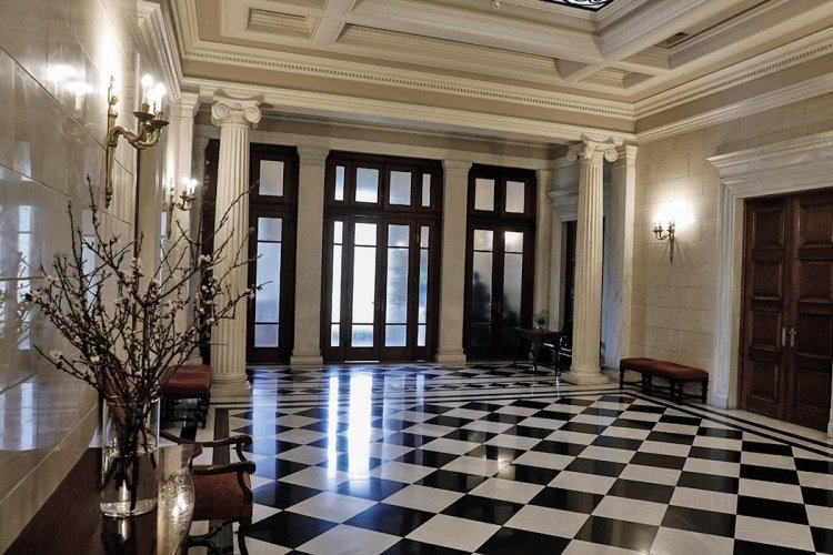 Behind the Politics: Πώς «διαβάζει» τις τελευταίες δημοσκοπήσεις η κυβέρνηση!! Για ποια θέματα έχουν χτυπήσει… καμπανάκια!!