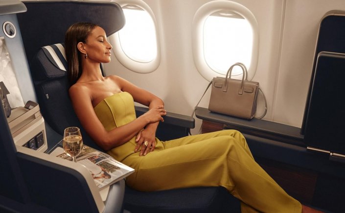 Long haul Flight: Πώς να αντέξετε τα ταξίδια υπεραποστάσεων με συμβουλές ειδικών