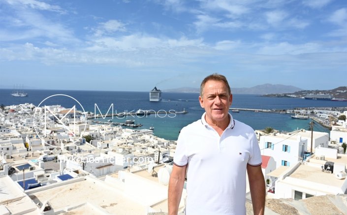 Xpήστos Bεpώvηs: Κάνουμε την Mύκovo Πρώτη Ξανά! Με τις σωστές επιλογές και τον τολμηρό σχεδιασμό του Δήμου οι Μυκονιάτες δικαιούνται ξανά να αισιοδοξούν και να ελπίζουν 