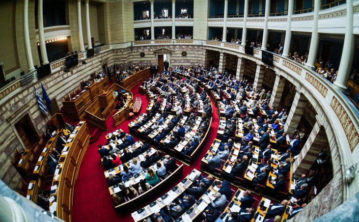 Behind The Scenes: Βουλευτές της Νέας Δημοκρατίας κοιτάζουν προς το κόμμα που θα ιδρύσει ο Αντώνης Σαμαράς