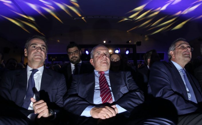 Behind The Scenes: Επιχείρηση «8η Οκτωβρίου»!! Ανοίγματα υπό όρους από το Μαξίμου!!